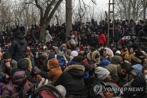 터키·그리스 국경으로 몰리는 난민들 [AP=연합뉴스]