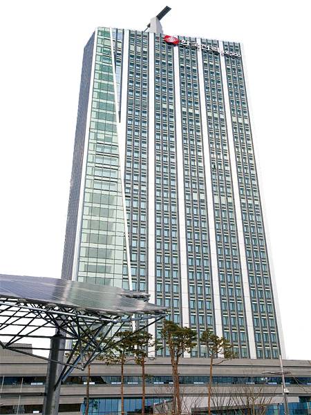 전남 나주에 있는 한국전력 본사 사옥. 사진 한전