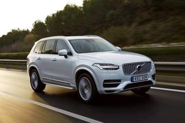국내 SUV 열풍을 주도하고 있는 대형 SUV 시장에서 볼보의 플래그십 SUV ‘올 뉴 XC90’가 차별화된 가치로 주목받고 있다.