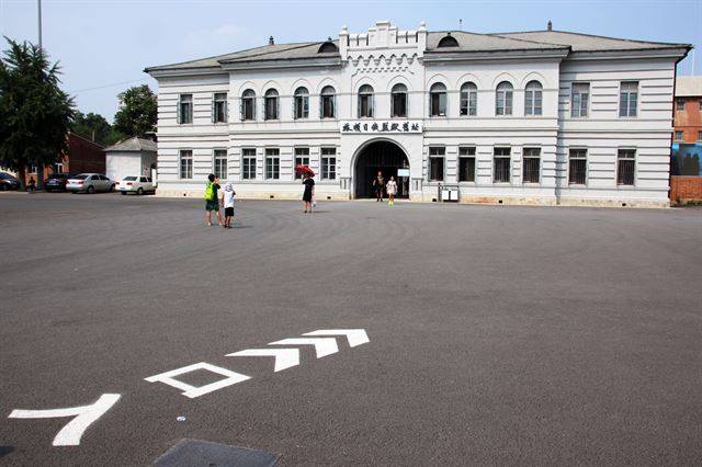 뤼순감옥 입구.