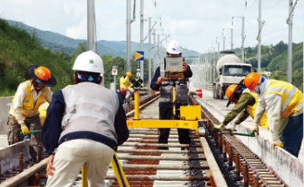 경부고속철도 2단계 건설에선 콘크리트 도상이 기본이었다. [사진 한국철도시설공단]