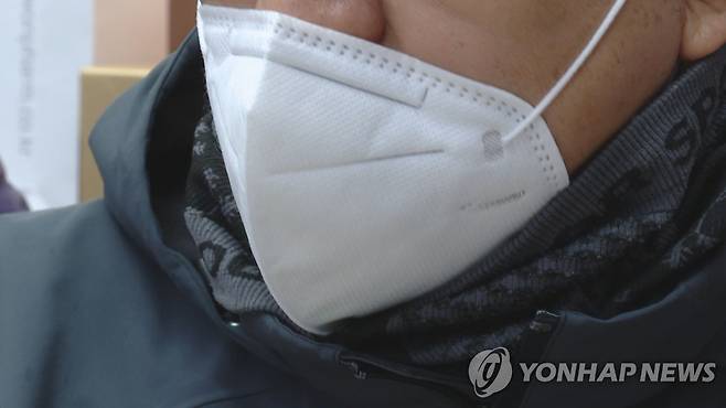 "공적 마스크 구매량, 다음주부터 1인당 3매로 확대" [연합뉴스TV 제공]