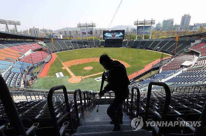 개막 준비하는 프로야구 [연합뉴스 자료사진]