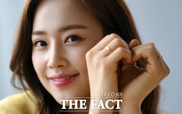 "아이돌 시절에도 '뽕끼'가 있다는 말을 많이 들었어요." 소유미는 걸그룹 VNT, 키스&크라이 멤버로 활동한 아이돌 출신답게 외모부터 귀엽고 발랄하다. /임영무 기자