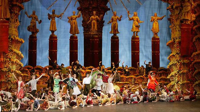 발레 'The Bright Stream' (사진=Damir Yusupov)