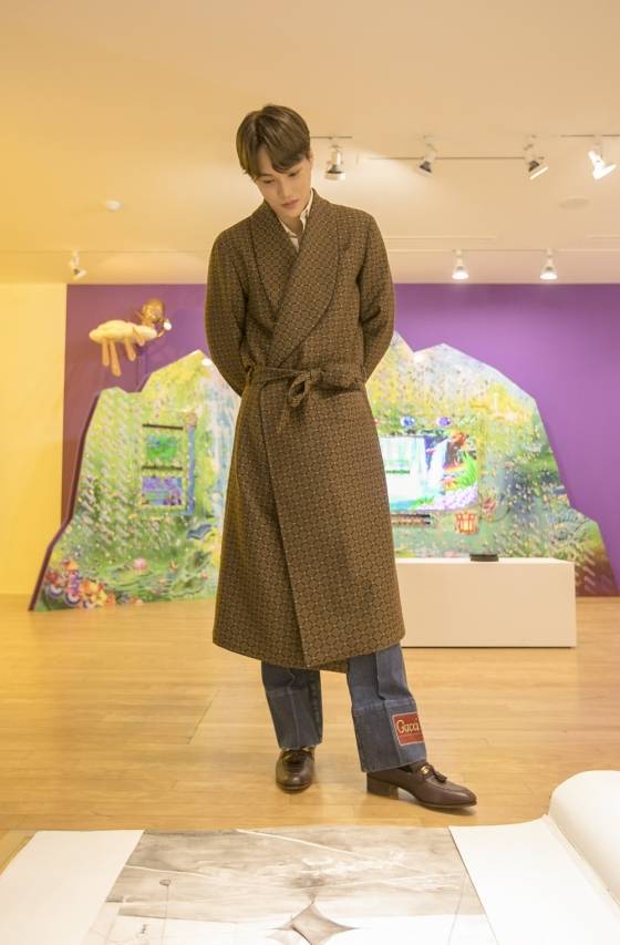 엑소 카이X아이유, 전시회 나들이 근황..패셔너블 그 자체