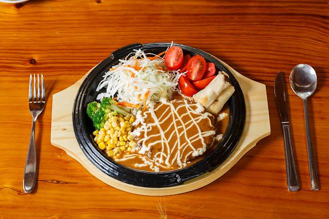 완주 떡갈비 스테이크