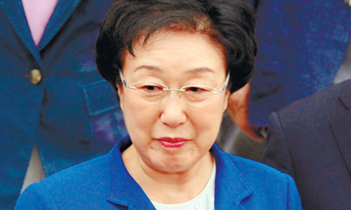 2015년 8월 대법원에서 징역 2년 유죄 확정 판결이 선고된 직후 착잡한 표정을 짓는 한명숙 전 국무총리. 세계일보 자료사진