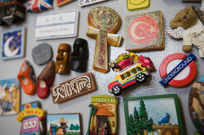 세상을 압축적으로 보여 주는 마그네틱