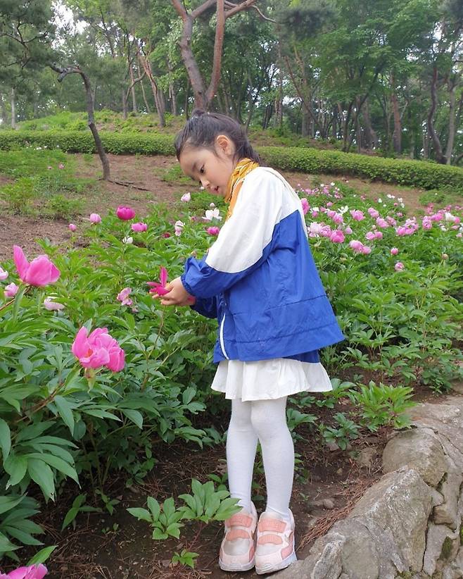 ▲ 하은 양. 출처ㅣ소이현 SNS