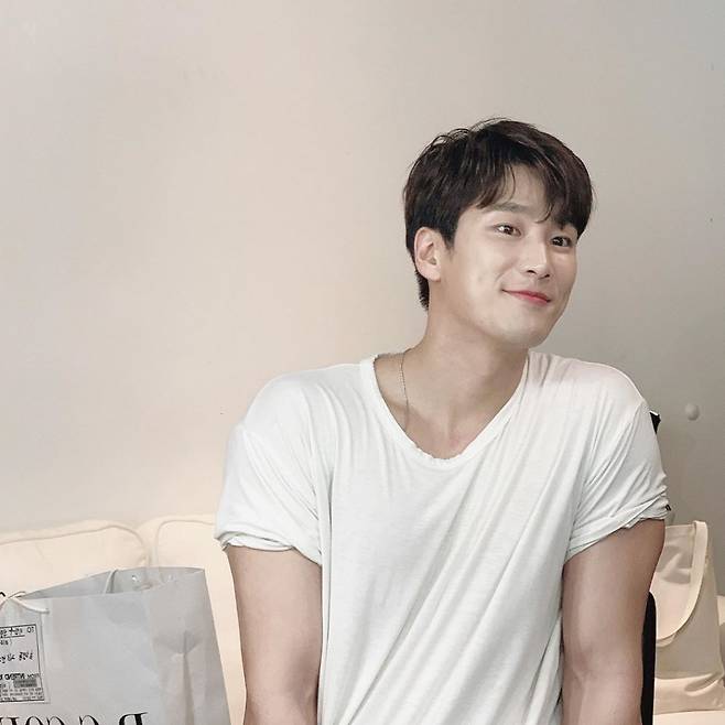 /사진=안보현 인스타그램