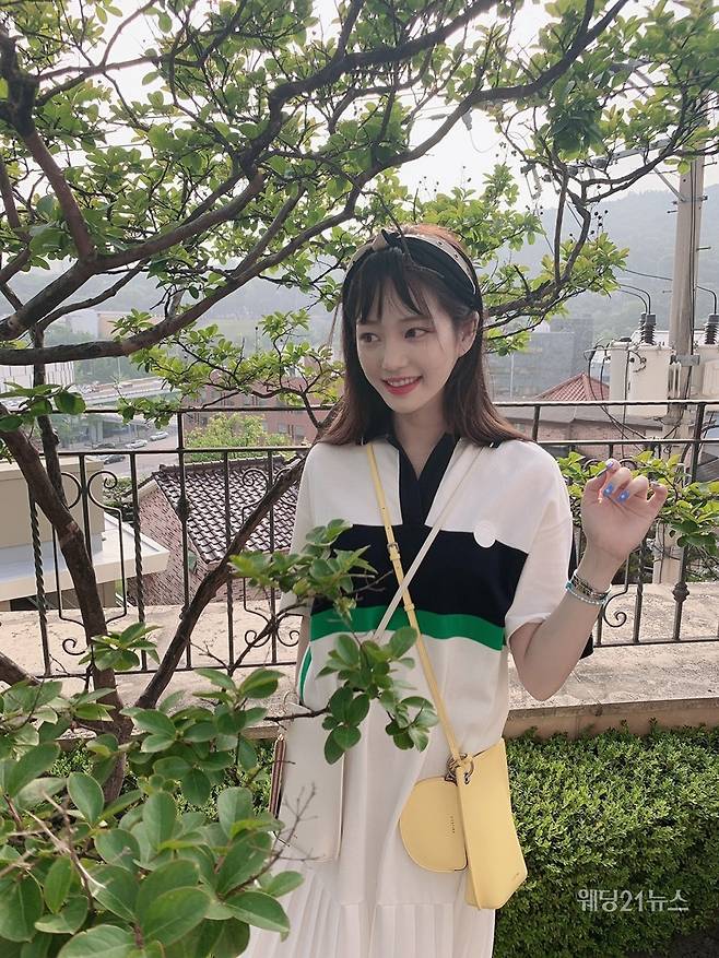 사진 출처: 이유비 인스타그램