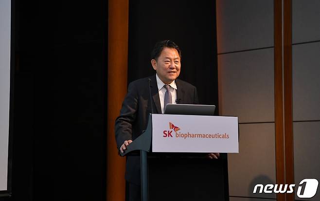 조정우 SK바이오팜 대표이사가 15일 열린 온라인 기업공개(IPO) 기자간담회에서 발언하고 있다. (SK바이오팜 제공) © 뉴스1