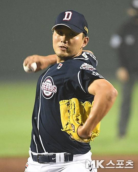 홍건희는 두산 이적 후 전혀 다른 투수가 됐다. 사진=김영구 기자
