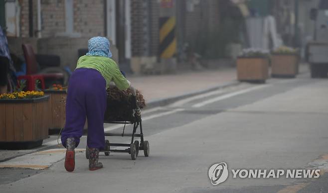 안개 낀 연평도의 오후 [연합뉴스 자료사진]