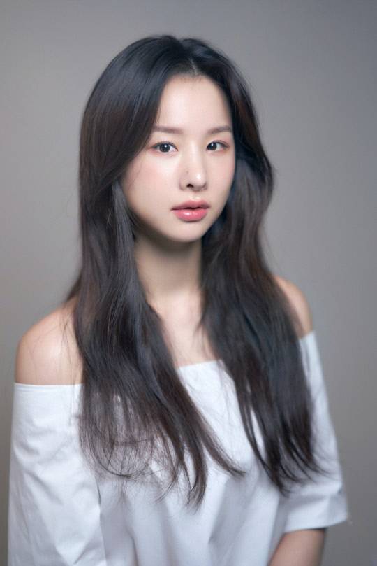 가수 솔지.씨제스 엔터테인먼트.