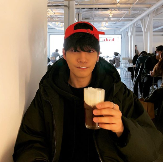 배우 강율의 사소한 인터뷰가 공개됐다. 사진=강율 인스타그램