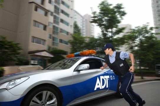 [사진=ADT캡스]