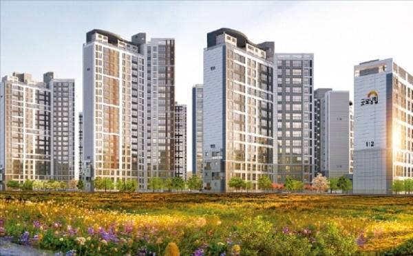 동문건설이 이달 분양하는 ‘광양 동문굿모닝힐 맘시티 조감도.     동문건설 제공