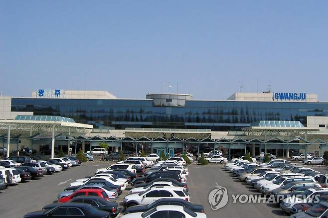 광주공항 [한국공항공사 광주지사 제공=연합뉴스]