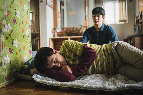 tvN 토일드라마 '사이코지만 괜찮아' 문상태 역의 오정세/사진=tvN