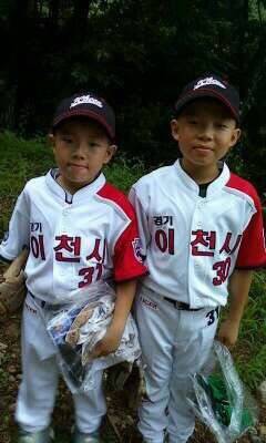 이천시리틀야구단 시절 김지찬(왼쪽). 김지찬 제공