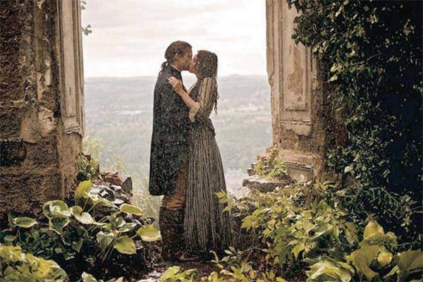 '젊은 베르테르의 슬픔' 작가 요한 볼프강 폰 괴테의 전기를 다룬 영화 '괴테'