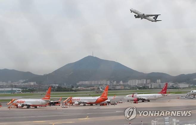 위기의 저비용항공사들 [연합뉴스 자료사진]