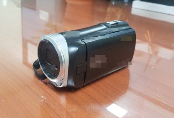 경찰이 A씨의 차량 단속에 사용한 캠코더. [인천지방경찰청]