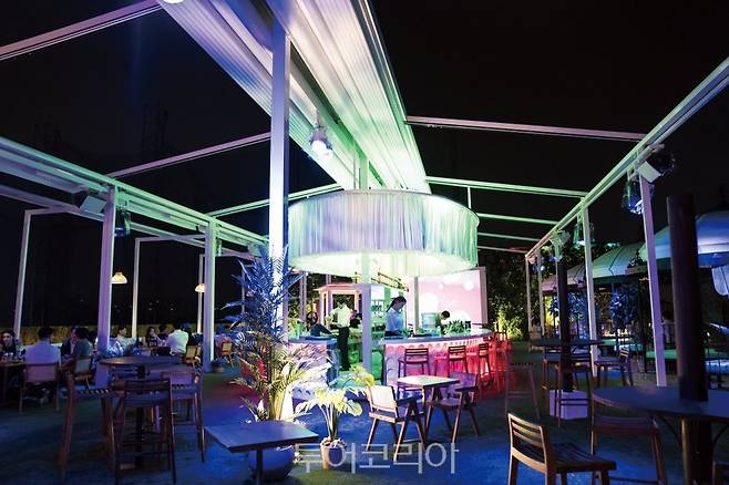 반얀트리 서울 페스타 루프탑 바