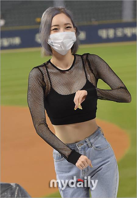 ▲ 치어리더 서현숙 '금발 아닌 은발'