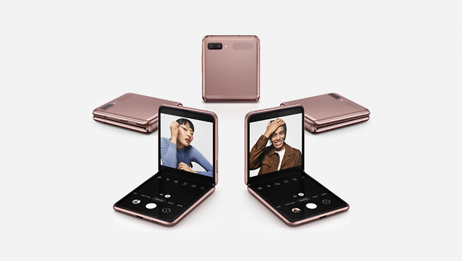삼성전자 폴더블폰 '갤럭시Z 플립 5G' /사진=삼성전자