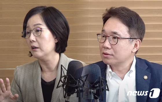 김현아 미래통합당 비상대책위원(좌)과 박선호 국토교통부 1차관(우)© News1 김일환 디자이너