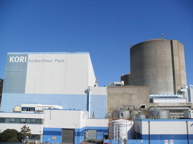 1978년 상업운전을 시작한 뒤 2017년 6월 영구적으로 가동을 멈춘 고리 1호기 원자력발전소. 고리 1호기는 2022년 해체를 시작한다./사진제공=한국수력원자력