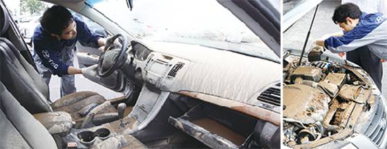 차량이 물에 잠기면 차량 내·외부에 물때와 진흙 자국이 남게 된다. 흔적이 남았는지 꼼꼼하게 점검해야 한다. <매경DB>