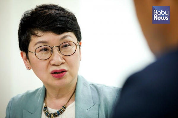 윤혜미 아동권리보장원 원장은 "아동권리보장원은 자유롭고, 걱정도 없고, 일생에 단 한 번밖에 없는 행복한 시기여야 하는 아동기를 회복시키는 목표를 갖고 있다"고 말했다. 최대성 기자 ⓒ베이비뉴스