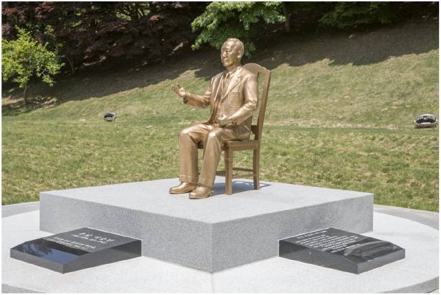 대한민국 임시정부 초대 대통령을 지낸 우당 이승만 동상. 사진제공=충북도