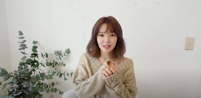 유튜브 채털 ‘초아 CHOA’ 캡처
