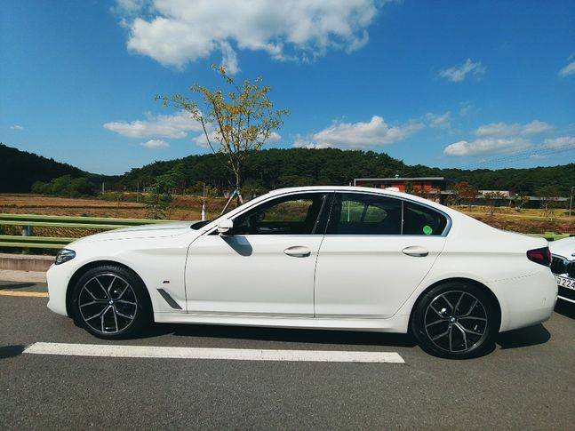 530i xDrive M스포츠패키지 측면부 ⓒ데일리안 조인영 기자