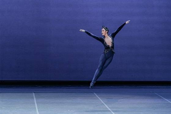 국립발레단의 발레리노 전호진. [사진 손자일/국립발레단]