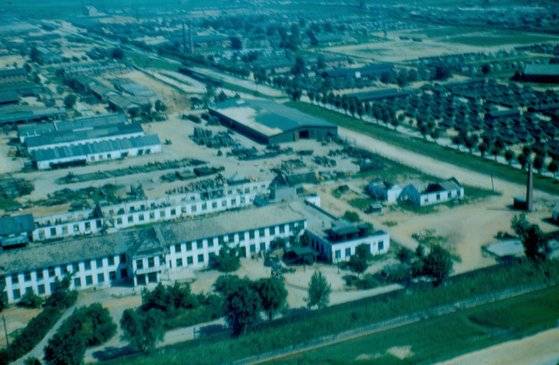 1950년대 촬영한 과거 인천육군조병창으로 사용했던 건물. [부평역사박물관]