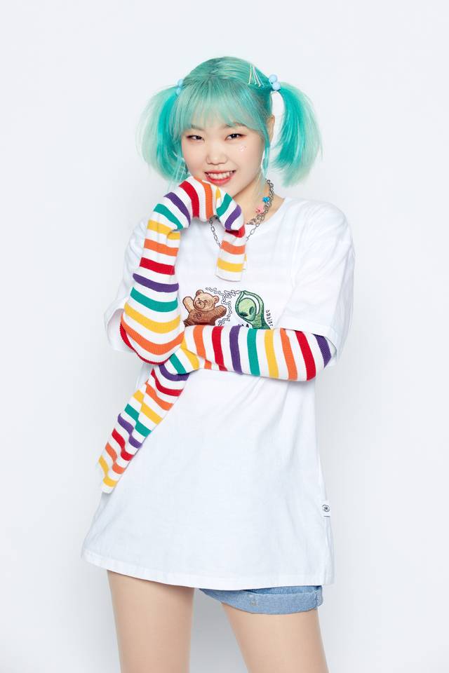 [서울=뉴시스] 이수현. 2020.10.16. (사진 = YG엔터테인먼트 제공) photo@newsis.com