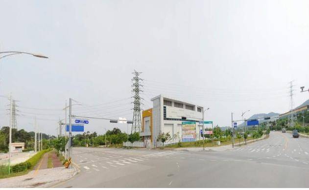 충북혁신도시 외곽 송전선과 송전탑 [음성군 제공. 재판매 및 DB 금지]