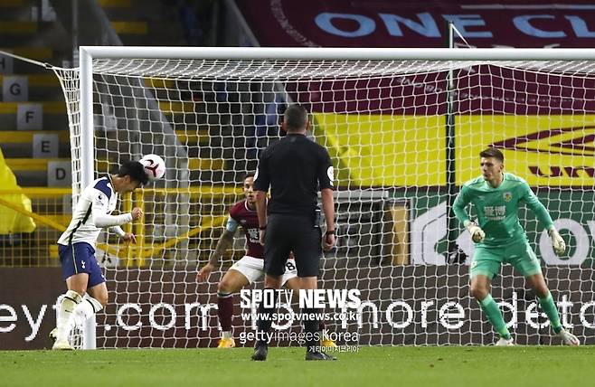 ▲ 손흥민이 헤딩으로 골을 만들었다.