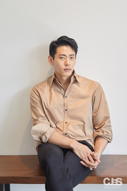 유태오