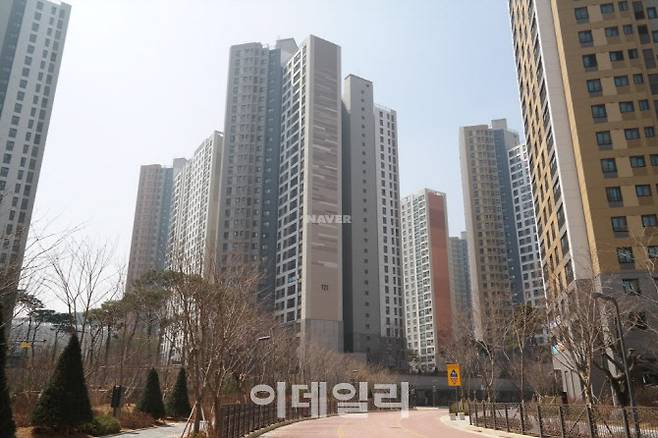 경기도 김포시 장기동 한강센트럴자이1단지 전경. (사진=네이버부동산)