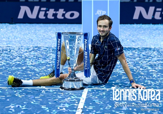 ATP 파이널스 첫 우승한 메드베데프