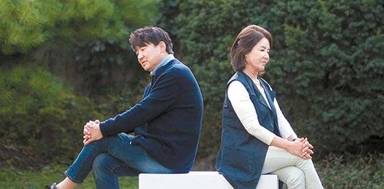 TV조선 ‘우리 이혼했어요’의 한 장면. 2007년 이혼한 배우 이영하ㆍ선우은숙씨가 2박3일 여행을 통해 관계를 재조명한다는 구성이다. [사진 TV조선]