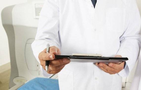 강력범죄를 저지른 의사 면허를 규제하자는 법안이 보건복지위 법안소위에서 통과되지 못했다. fnDB