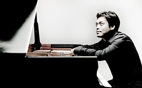 Concert pianist Kim Sun-wook (Marco Borggreve)